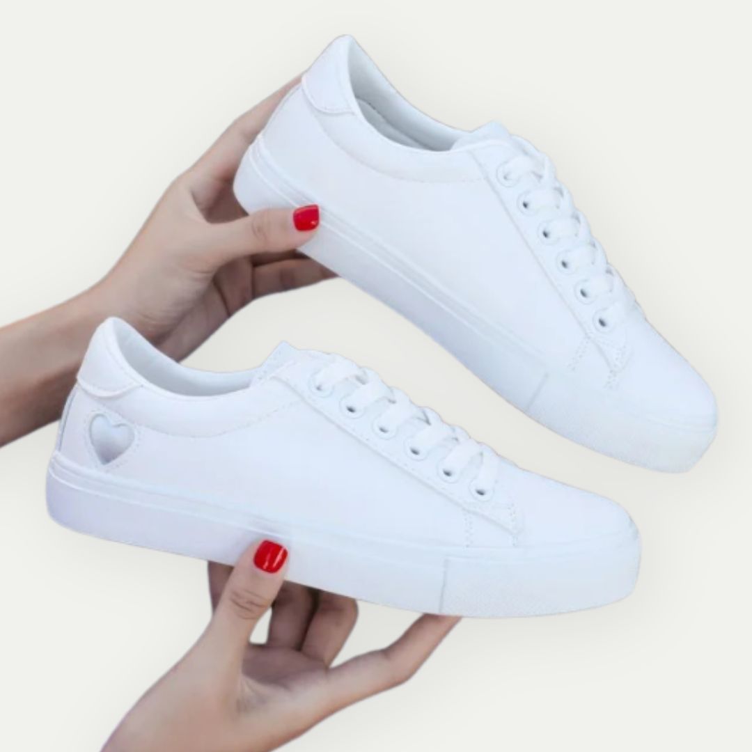 CUPIDO- Heart Accent Low-Top Sneakers