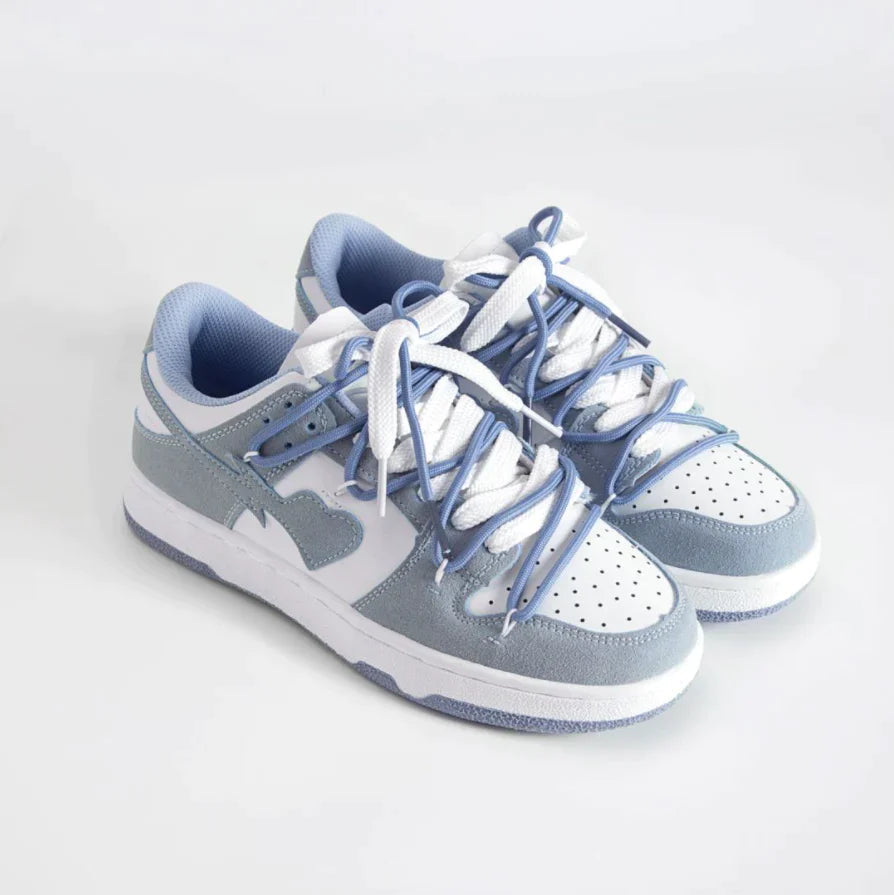 CLEEN - Heart Sneakers